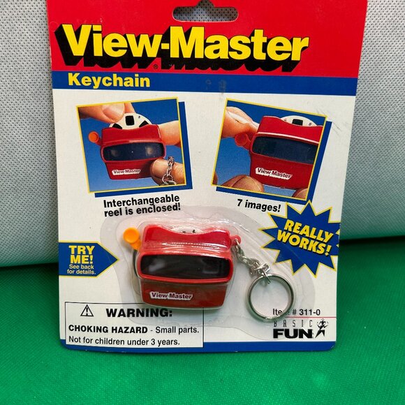 View Master Keychain with 1 Interchangable Mini Reel. New/Not Opened. (998) - Picture 1 of 2